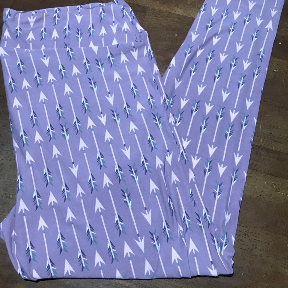 Tall and Curvy LulaRoe leggings